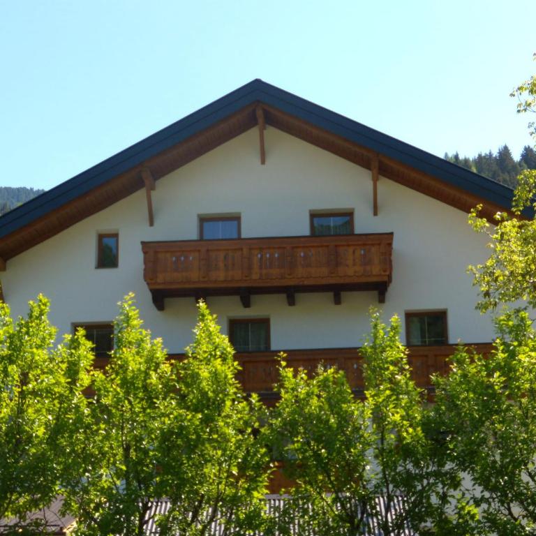 Ferienwohnung Rottensteiner Sybille inclusiv Sommercard - Apartment mit 2 Schlafzimmern und Balkon - 4