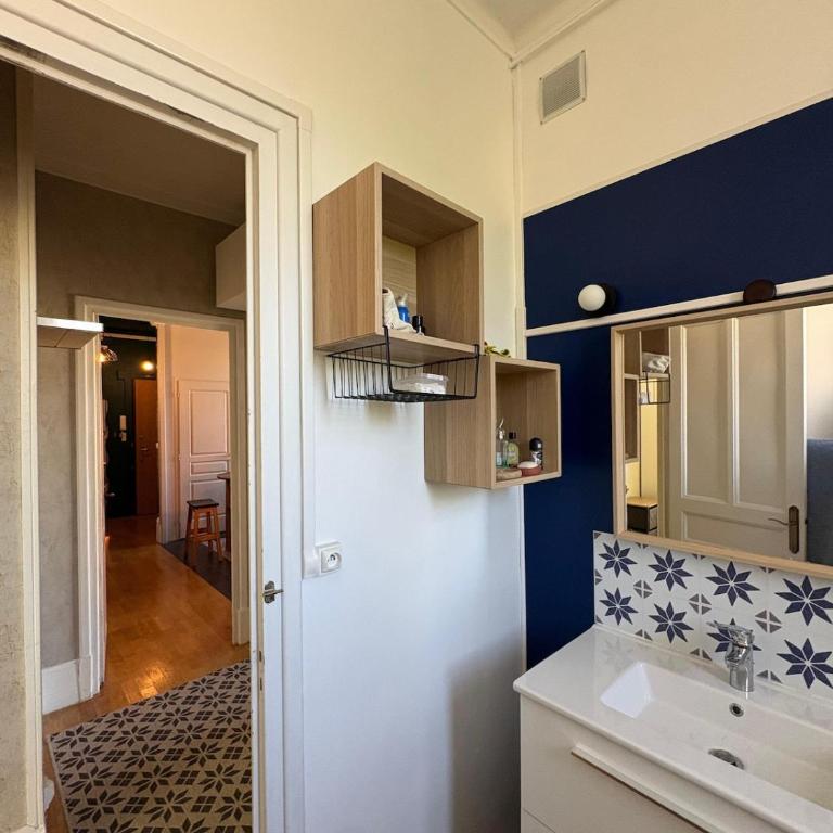 Appartement chic et cosy proche centre Dijon - Appartement 2 Chambres - 12