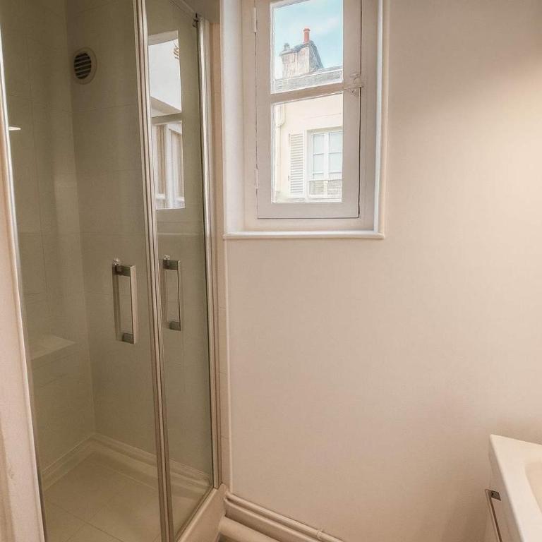 Appartement Cosy Paris 18 Sejour Proche Metro - Appartement - 11