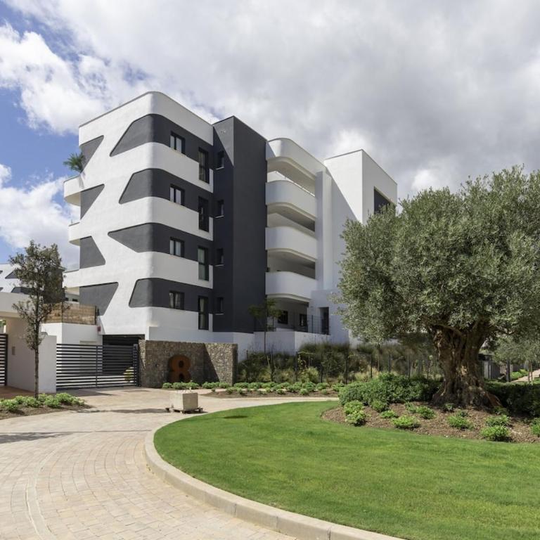 Luxury Apartment with Terrace in Higueron - Apartment - 22