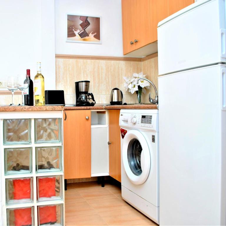 Apartment 30 meters from the beach - Apartamento con terraza - 14