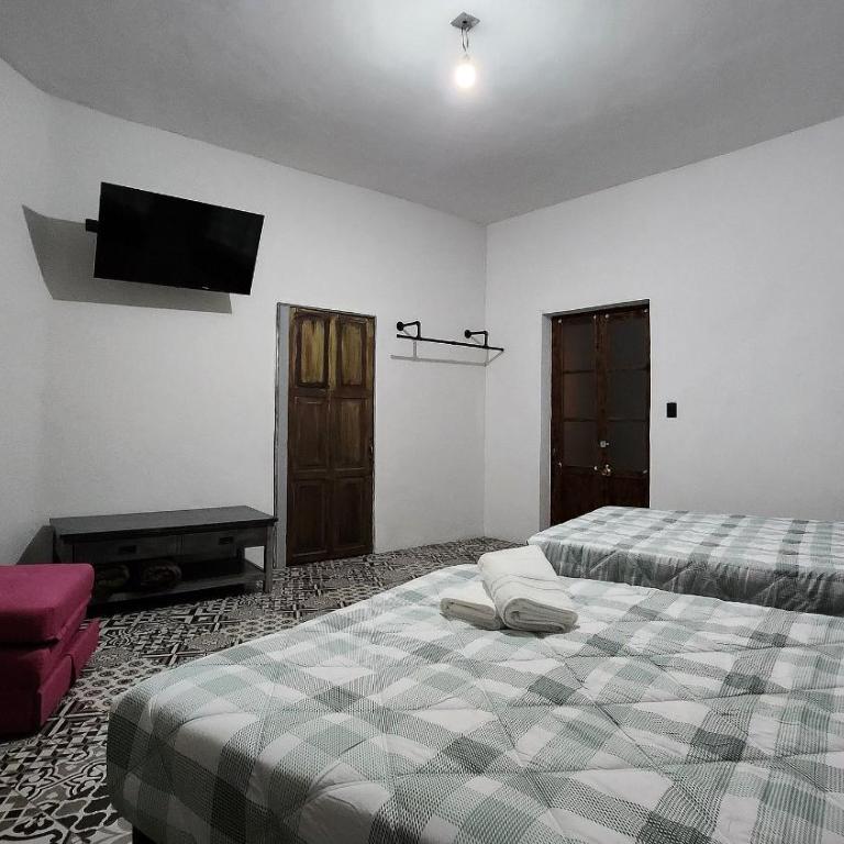 Doña Vicenta Casa Colonial - Deluxe Double Room with Balcony - 35