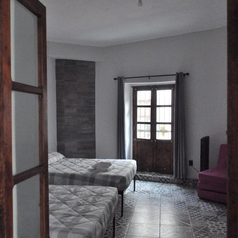 Doña Vicenta Casa Colonial - Deluxe Double Room with Balcony - 44