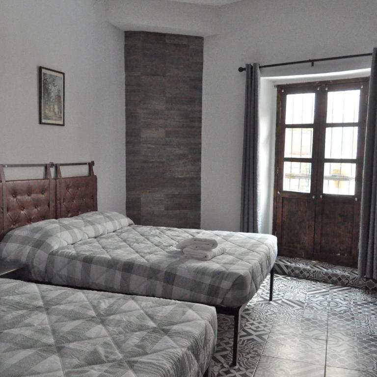Doña Vicenta Casa Colonial - Deluxe Double Room with Balcony - 43