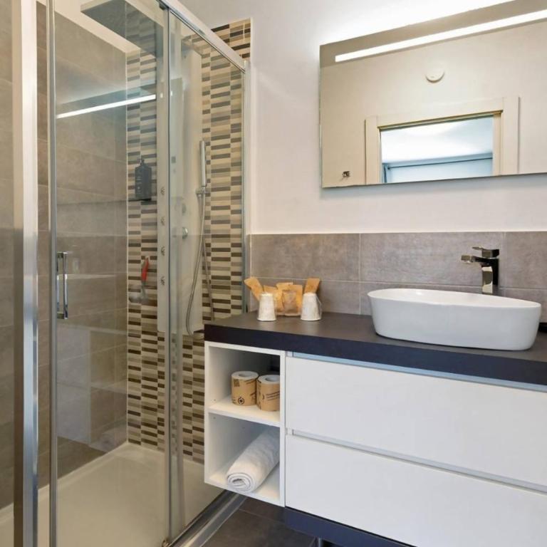 Peschiera Luxury House - Casa con 2 Camere da Letto - 37