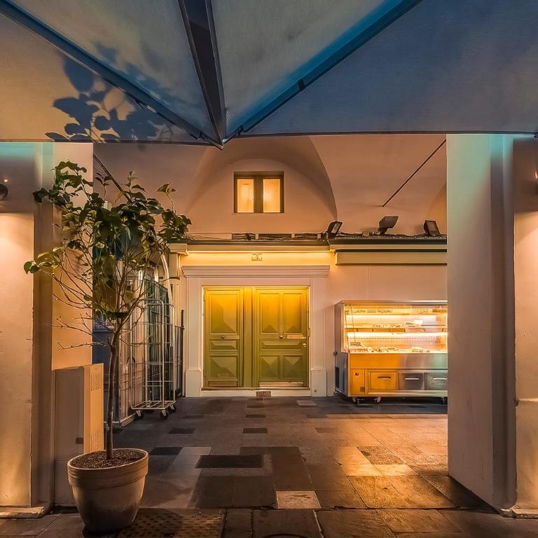 Chic Industrial Loft Quiet Garibaldi AC Balcony - Appartement 2 Chambres - 24