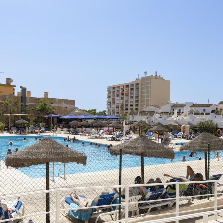 Prime Location Apartment with Seaviews - Apartamento - 25