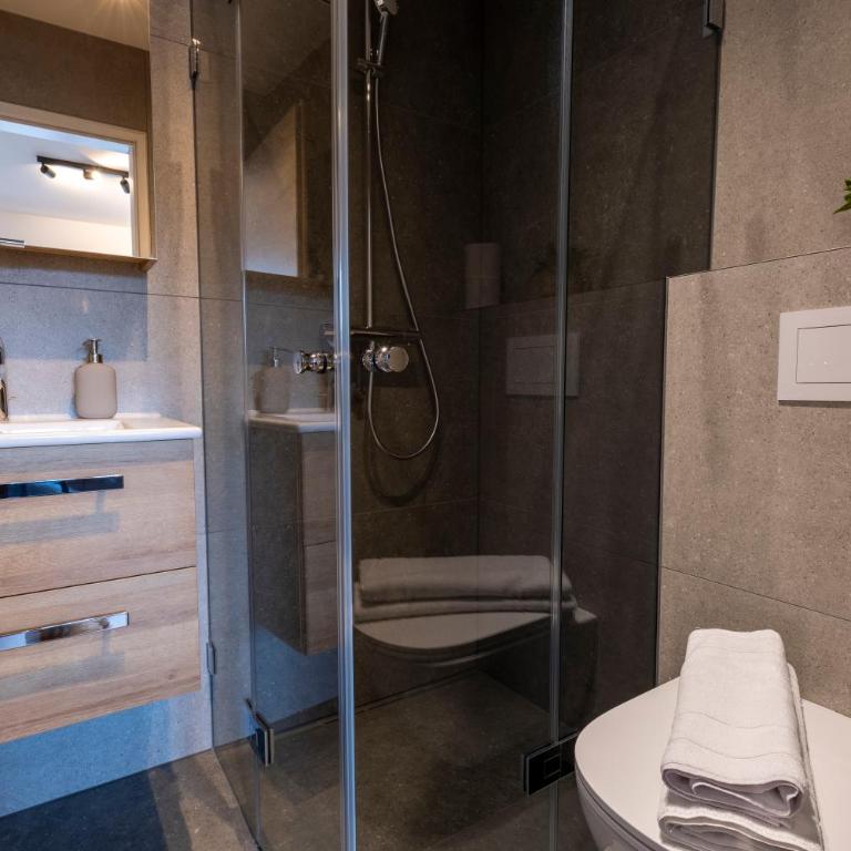 Alpen Lodge Kirchberg - Apartment mit 1 Schlafzimmer und Dusche - 9