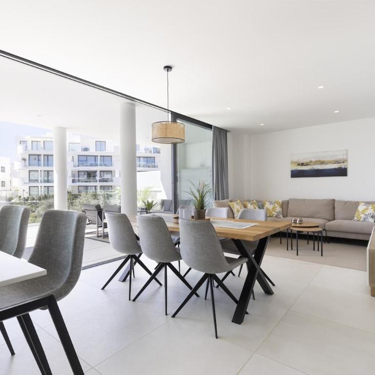 Stylish Apartment with Large Terrace in Higueron - Apartamento - 3