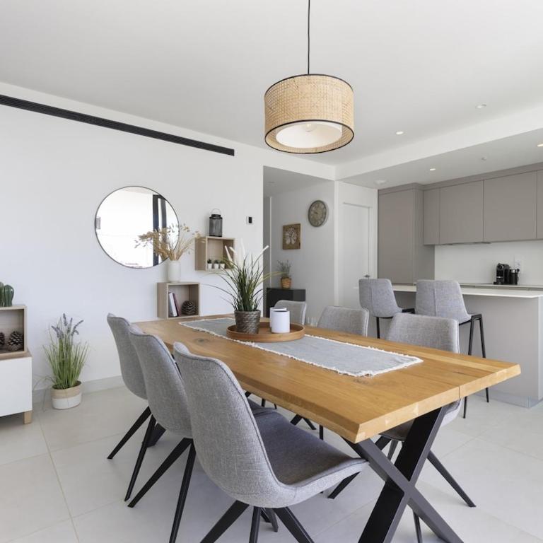Stylish Apartment with Large Terrace in Higueron - Apartamento - 7