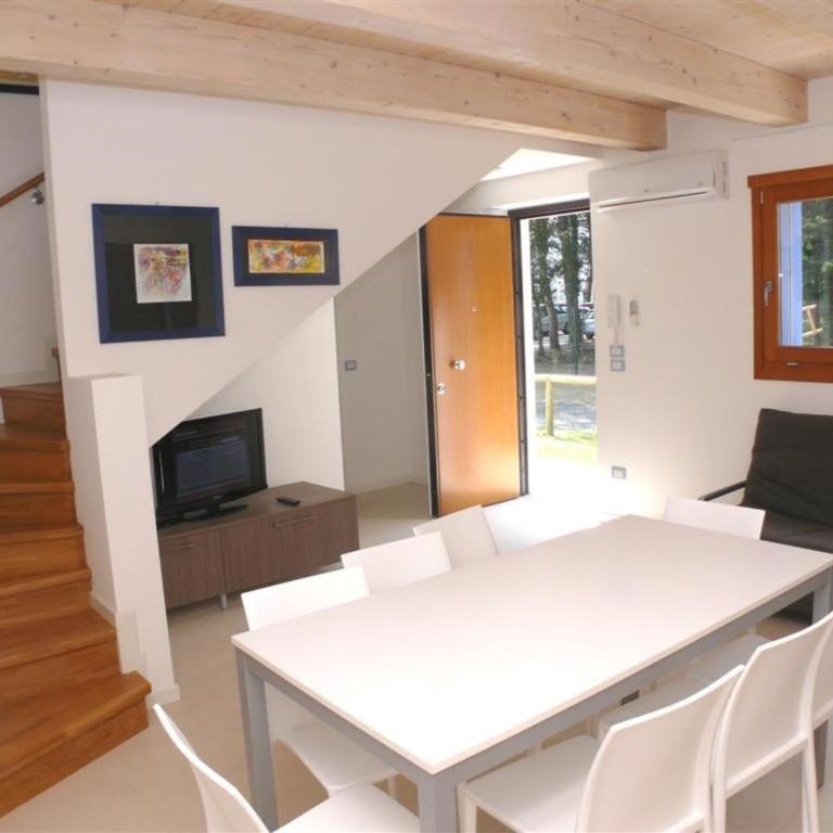 Four-room apartment in a two-storey villa-Bibione - Apartment - 1