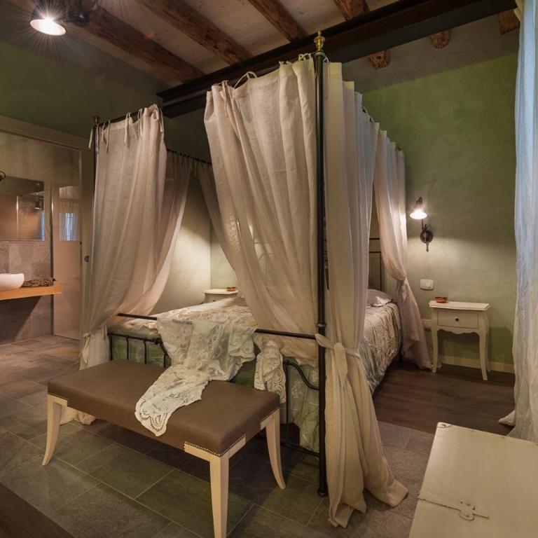 Ca' Blanca - Junior Suite - 24