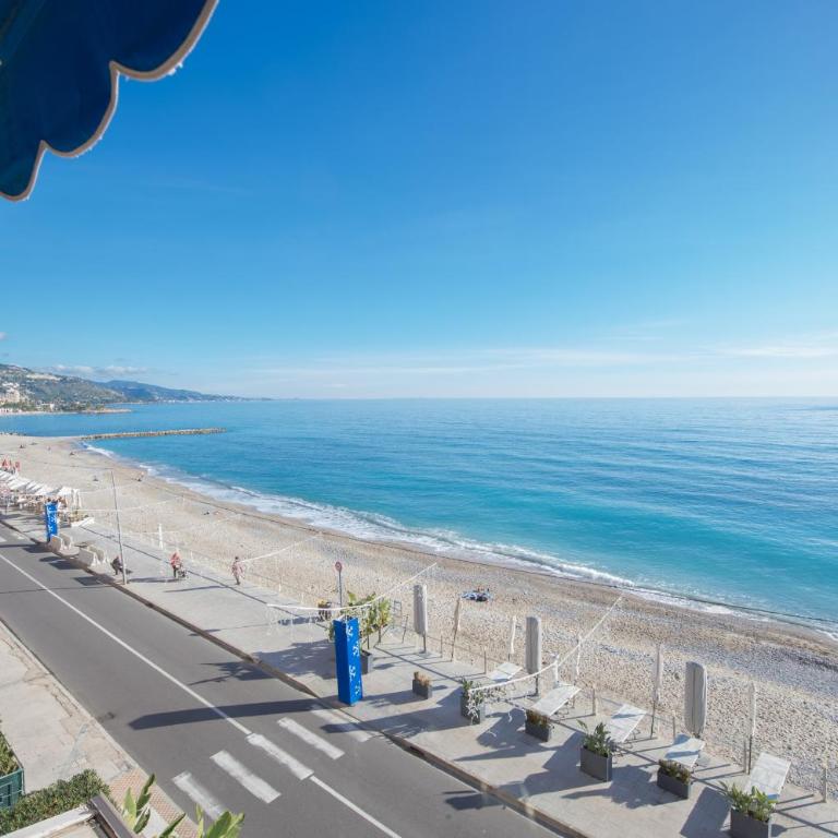 Joli appartement à Menton centre - vue mer - Apartamento de 1 dormitorio - 18