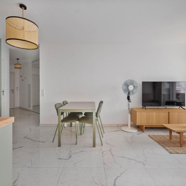 Charmant appartement avec balcon-terrasse & clim - Appartement 1 Chambre Supérieur avec Balcon - 6