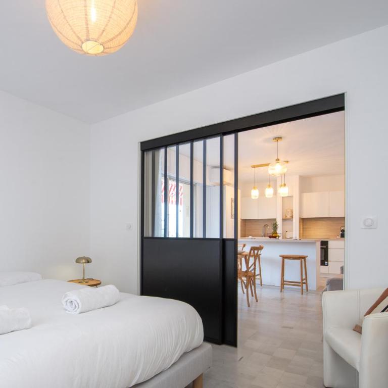Joli appartement bien équipé avec piscine et parking - Apartamento de 1 dormitorio con balcón - 4