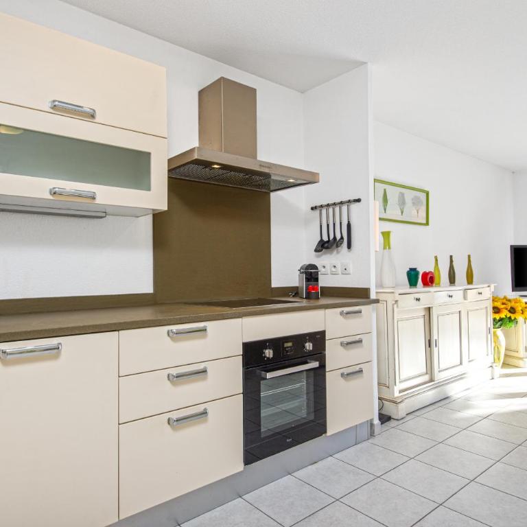Splendide appartement en centre-ville avec parking et climatisation - Apartment mit 2 Schlafzimmern - 16