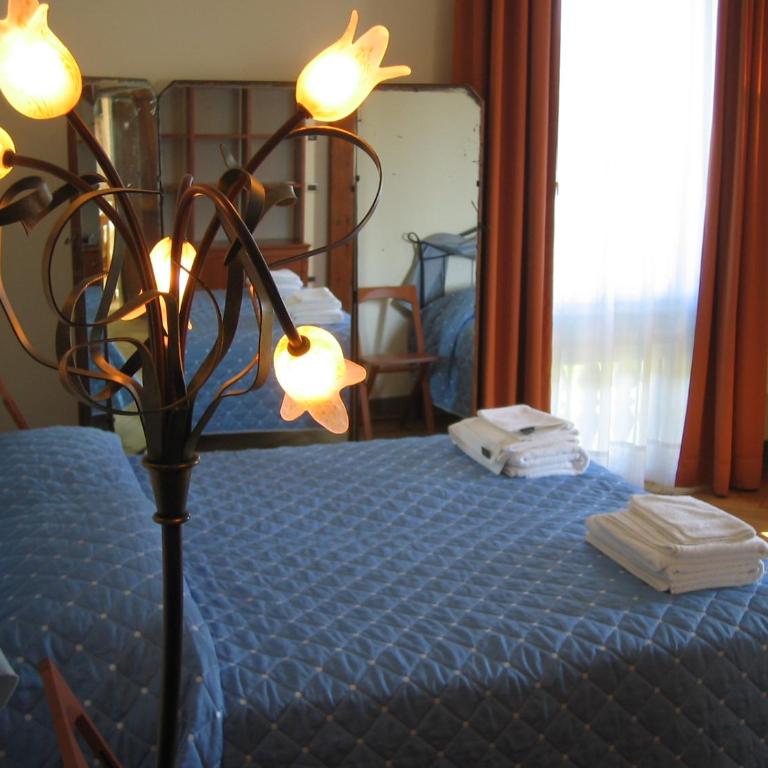 Villa Gabriella B&B - Apartments - Appartamento con 2 Camere da Letto e Balcone (3 Adulti) - 3