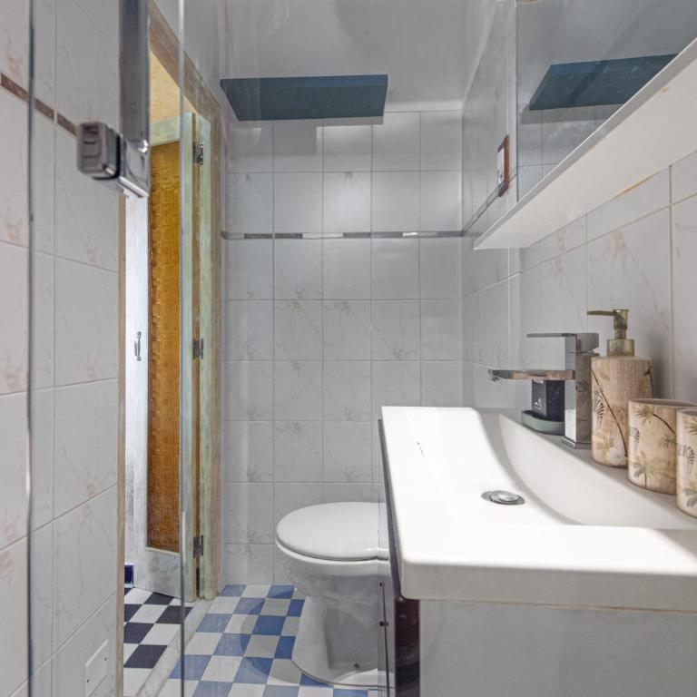 Séjour serein au cœur de la Vieille Ville - Menton - Apartment mit 1 Schlafzimmer - 20