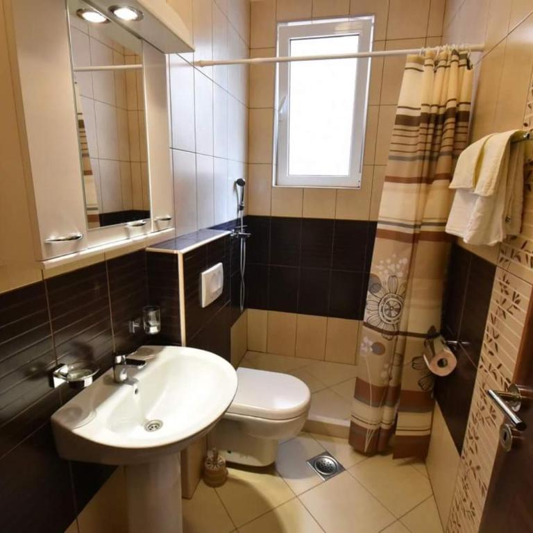 Apartments Anastasija - Apartment with Balcony - 3