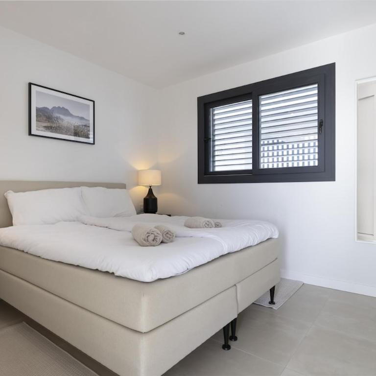 Sunset Top Floor Apartment Higueron - Apartment - 22