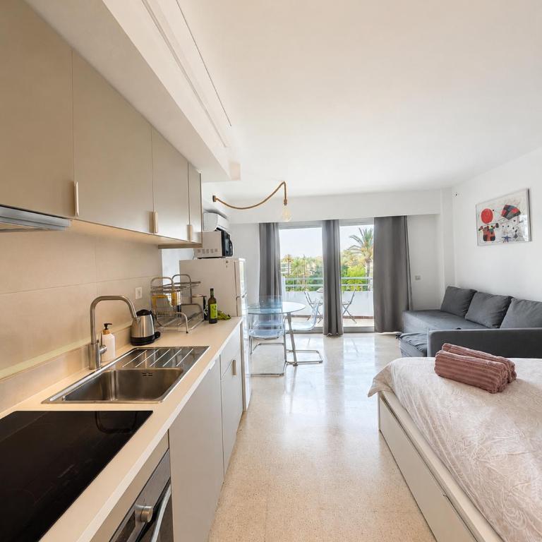 Cosy studio with pool - Studio Apartment - 2