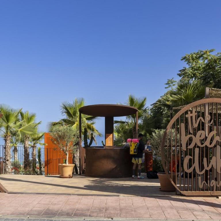 Premium Garden Suite in Higueron - Apartamento - 30