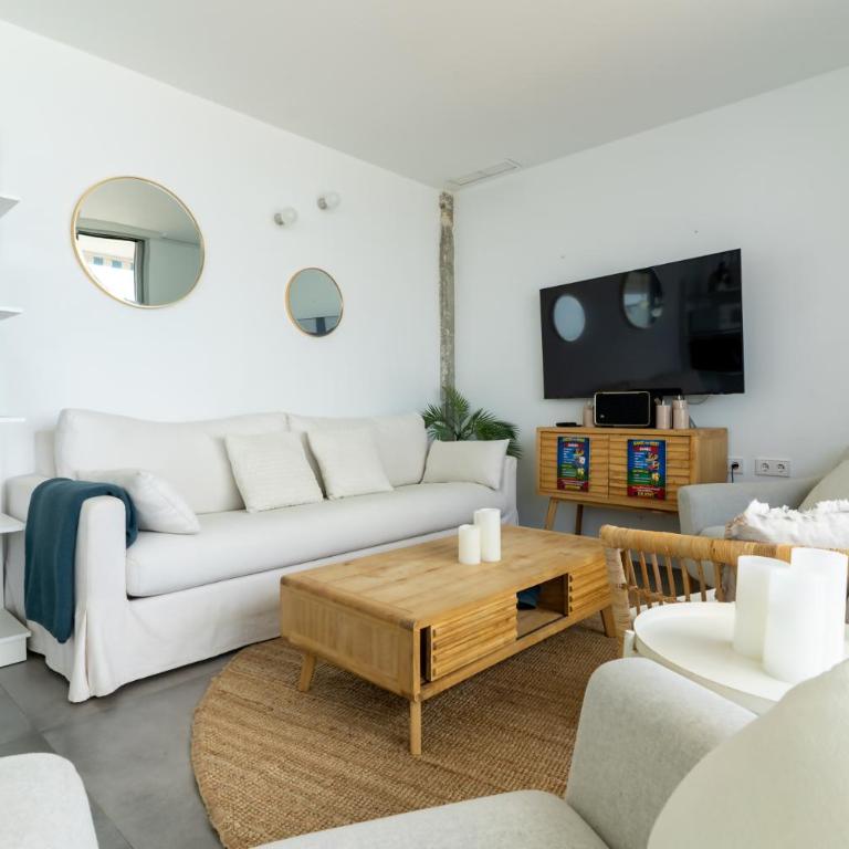 rentafive - Nuevo - Vistas al mar - Playa - Apartamento - 10