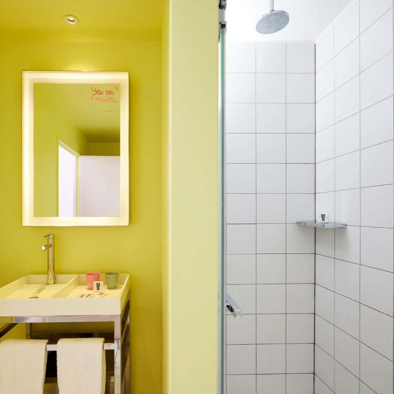 Mama Shelter Bordeaux Centre - Chambre XL Mama Triple - 4