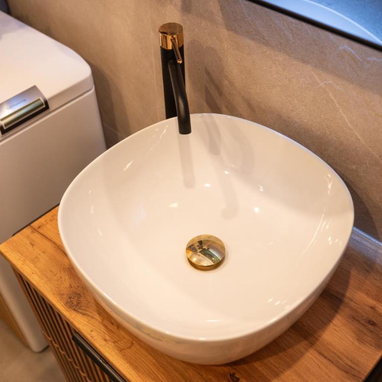 Seefeld ALPIN Apartments - Deluxe Apartment - 20