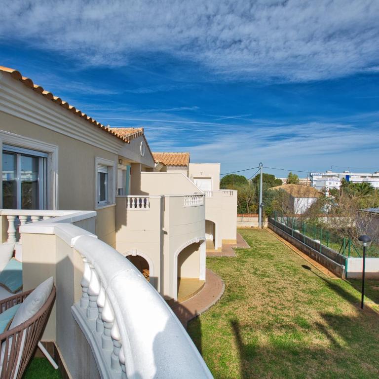 DENIA Playa Santa Ana Adosados - Cómodo apartamento con Piscina, Terraza y Parking, a 2 minutos de la playa - Apartamento de 2 dormitorios - 67