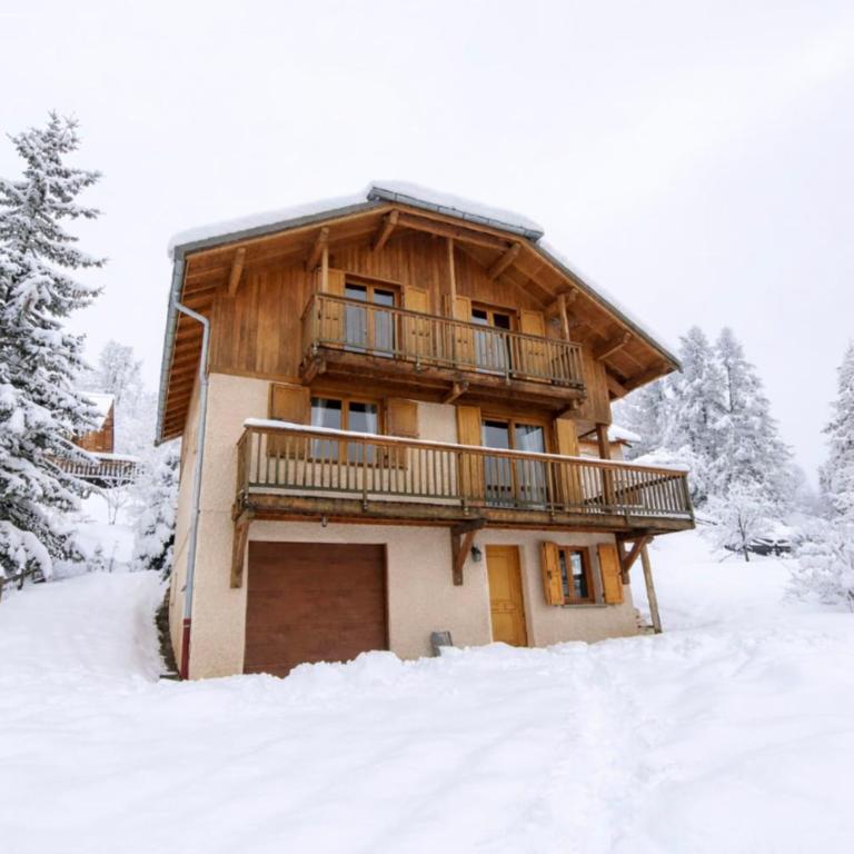 Apt or chalet near the slopes Les Orres - Chalet - 17