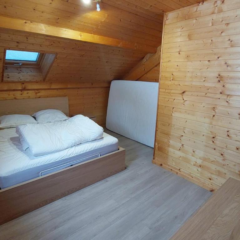 Apt or chalet near the slopes Les Orres - Chalet - 31