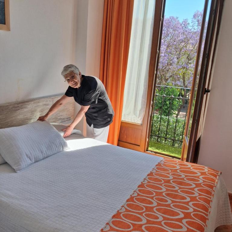 Pension Segura - Habitación Doble con balcón - 1 o 2 camas - 13
