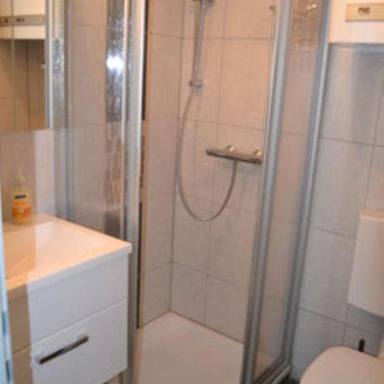 Luxescape - Ferienwohnung Steindorf - Ossiachersee - Wander-Schwimmen - Erlebnis Card - Apartment mit 1 Schlafzimmer - 6