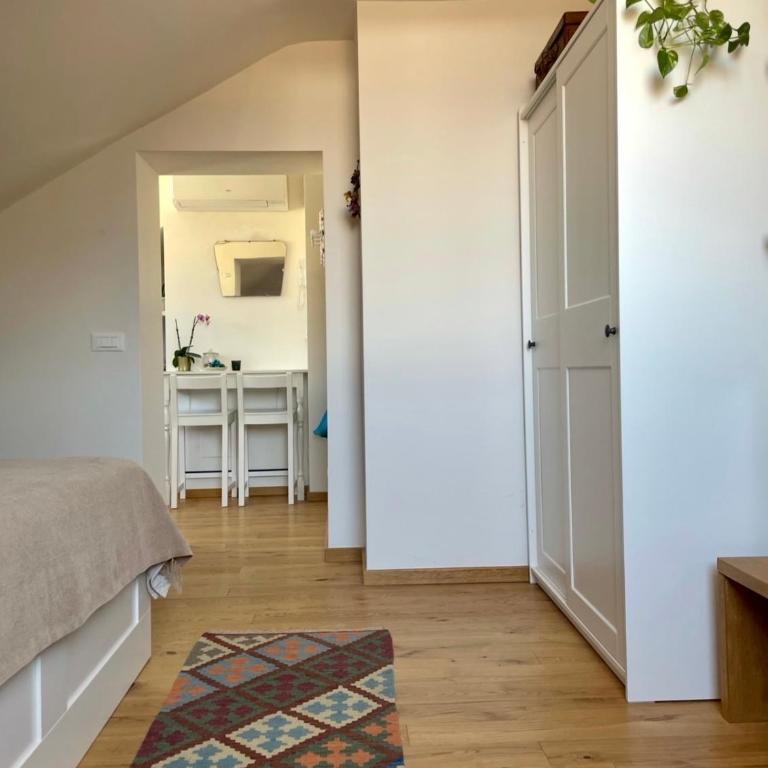 Casa Ginepro via Mazzini - One-Bedroom Apartment - 2
