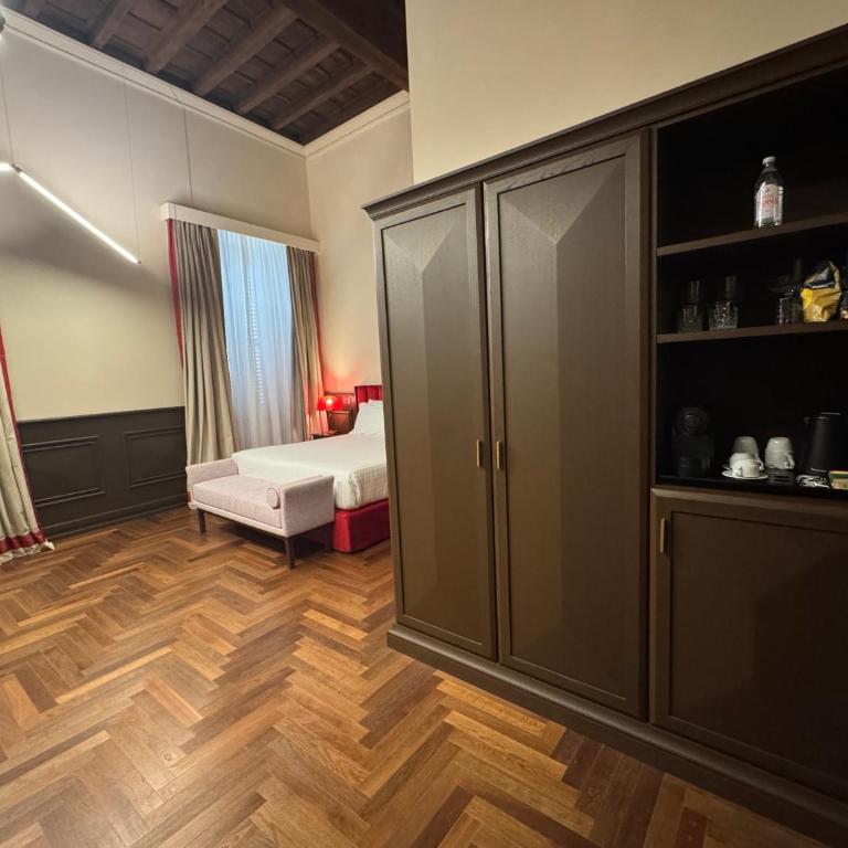 Palazzo Gambirasi Luxury Suite Roma - Junior Suite - 6