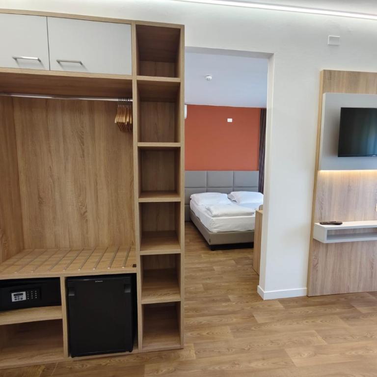 Hotel Nederland - Camera Familiare - 3
