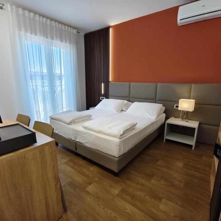 Hotel Nederland - Camera Familiare - 6