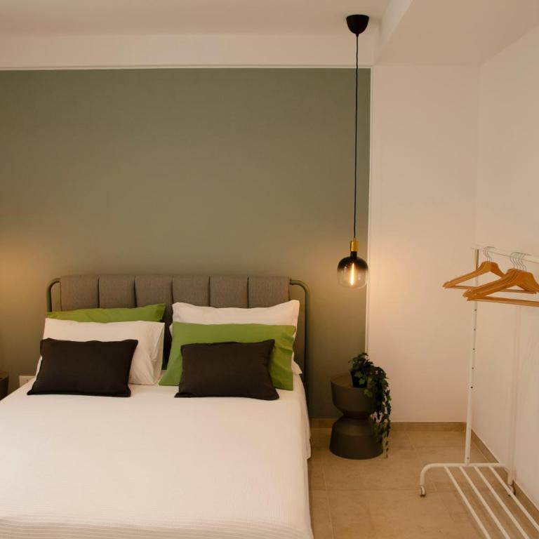 Minimal Luxury Apt with Garden Terrace 100m from sea - Appartement Suite - 25