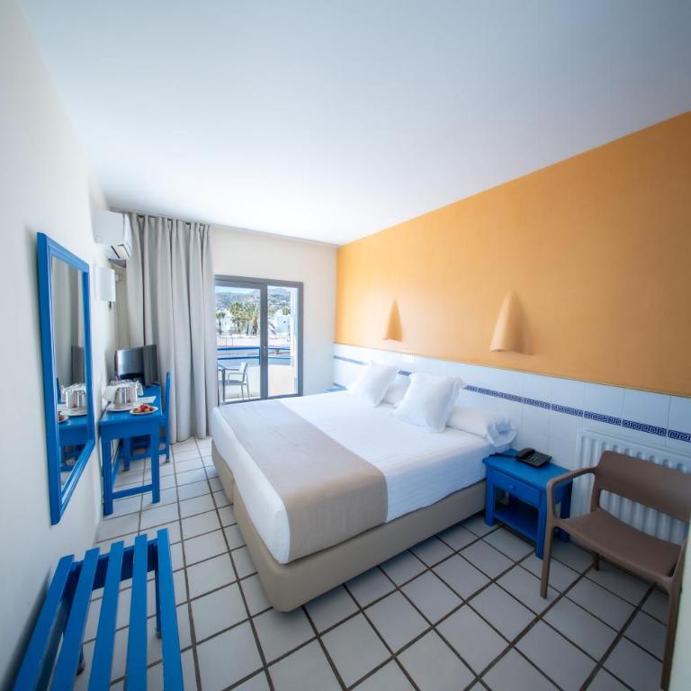 Hotel Playa Bocaina - Habitación Doble con vistas laterales al mar - 1 o 2 camas - 8