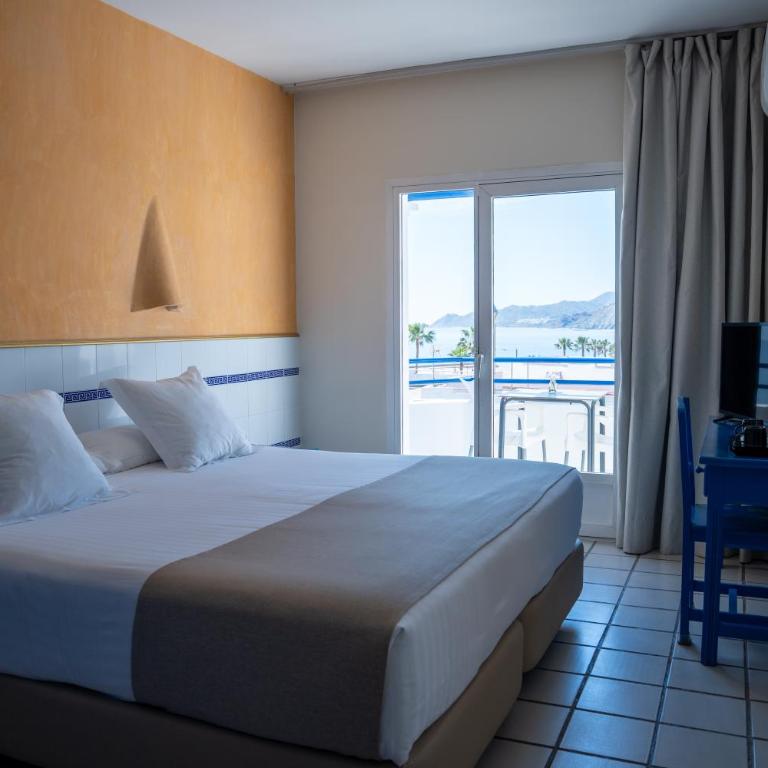 Hotel Playa Bocaina - Habitación Doble con vistas laterales al mar - 1 o 2 camas - 9