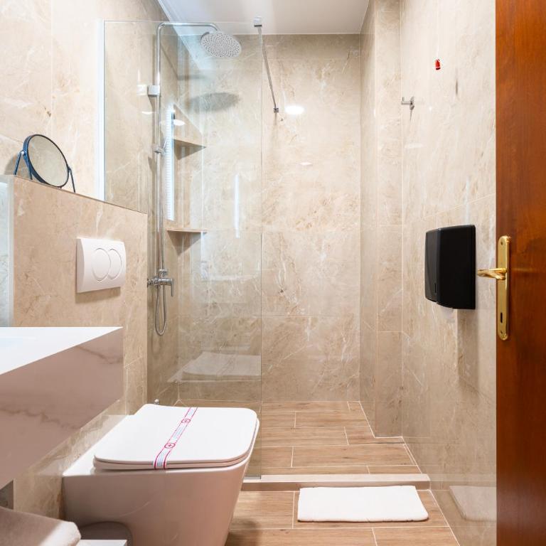 Hotel Montenegrino - Deluxe Double Room with Sea View - 5
