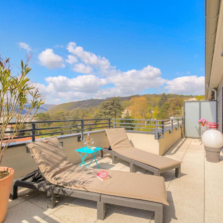 Appartement 6 personnes Terrasse 100m2 Parking Proche Centre et Gare - Appartement 2 Chambres - 4