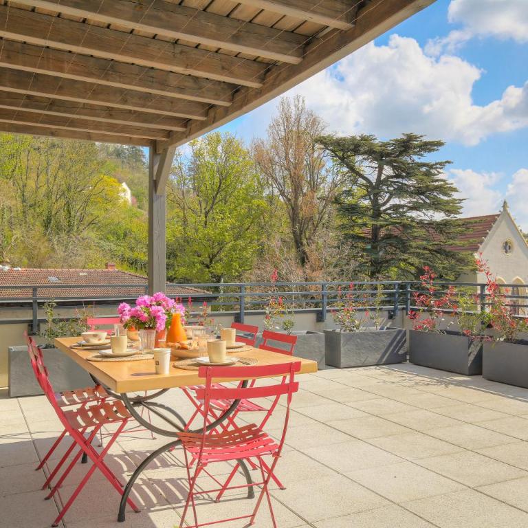 Appartement 6 personnes Terrasse 100m2 Parking Proche Centre et Gare - Appartement 2 Chambres - 37
