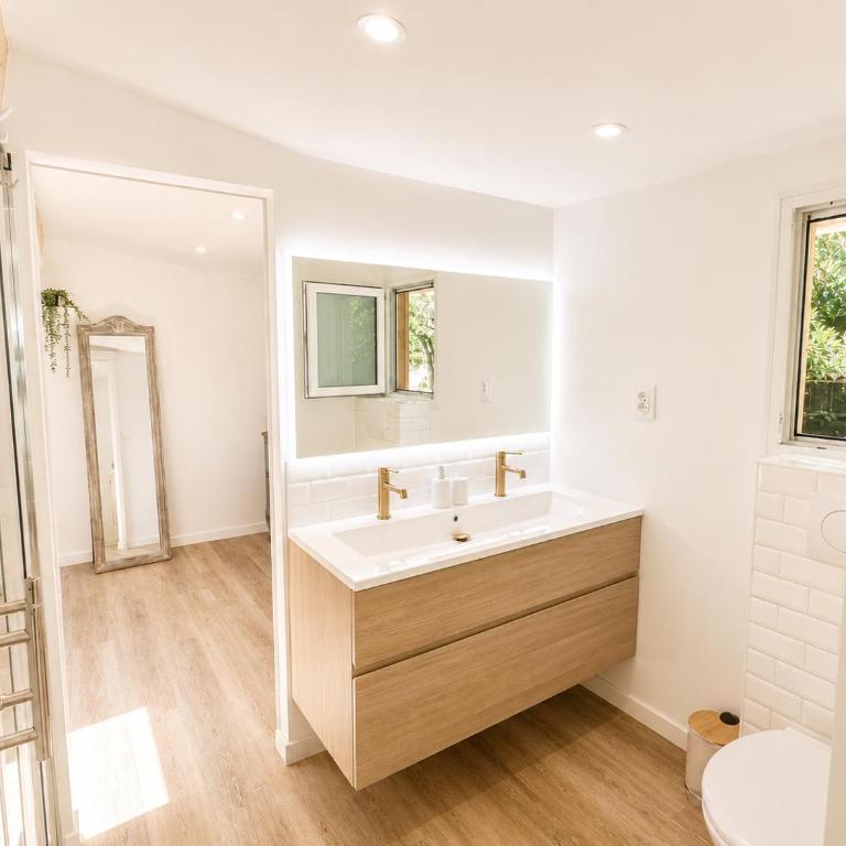 Chambres au calme, free parking - Appartement 2 Chambres - Vue sur Jardin - 16