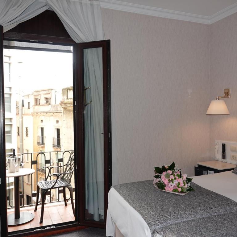 Hotel Continental Barcelona - Superior Double or Twin Room with Garden View - 1