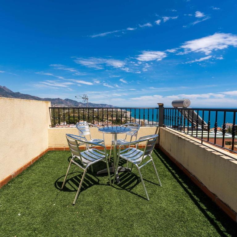 Villa Punta Lara 15 - Private Pool & Sea Views, Nerja - Villa con piscina privada - 21