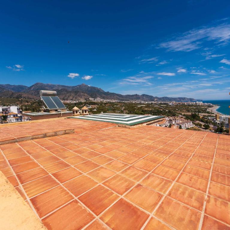 Villa Punta Lara 15 - Private Pool & Sea Views, Nerja - Villa con piscina privada - 45
