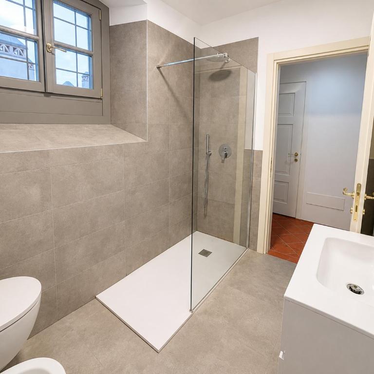 Borgo Suites - Sostify - Camera Matrimoniale con Bagno Privato - 3