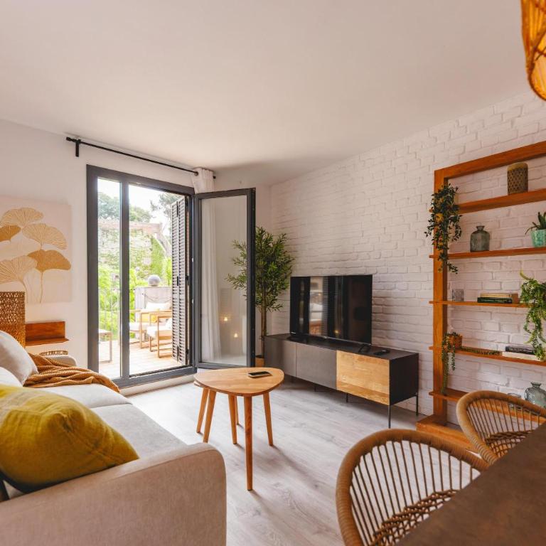Bravissimo Plaça Catalunya 14, with terrace - Apartamento de 2 dormitorios - 1